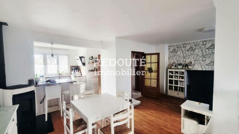 Maison - 90 m² - 5 pièces