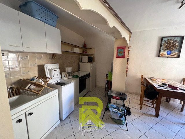 Maison de village - 94 m² - 6 pièces