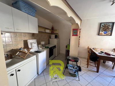 Maison de village - 94 m² - 6 pièces