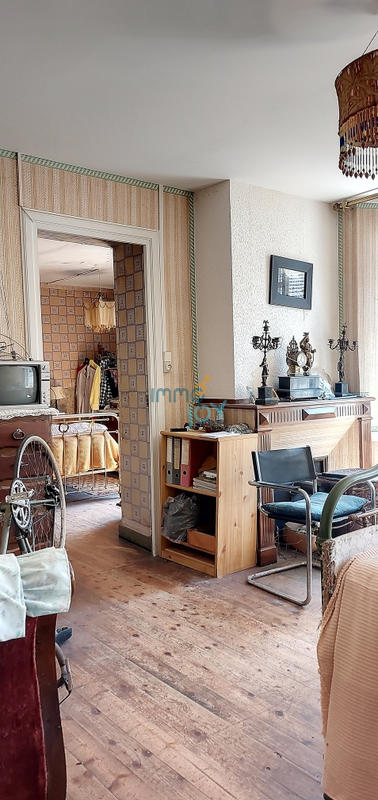 Maison - 148 m² - 8 pièces