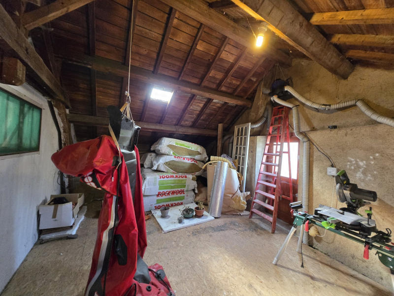 Maison - 80 m² - 5 pièces