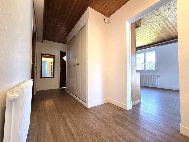 Maison de village - 150 m² - 8 pièces