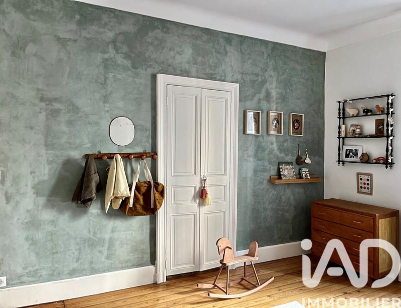 Maison - 180 m² - 6 pièces