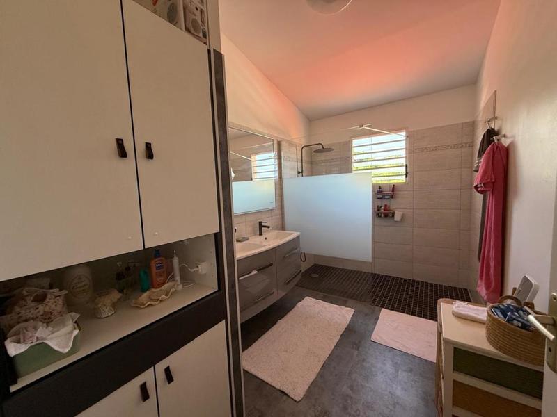 Maison - 169 m² - 5 pièces