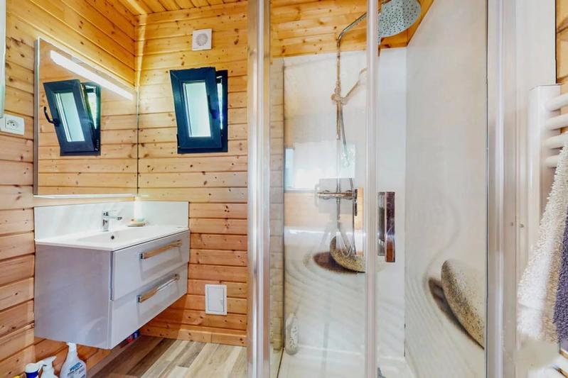 Maison - 226 m² - 9 pièces