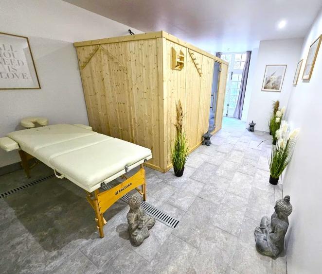 Manoir - 1 200 m² - 30 pièces