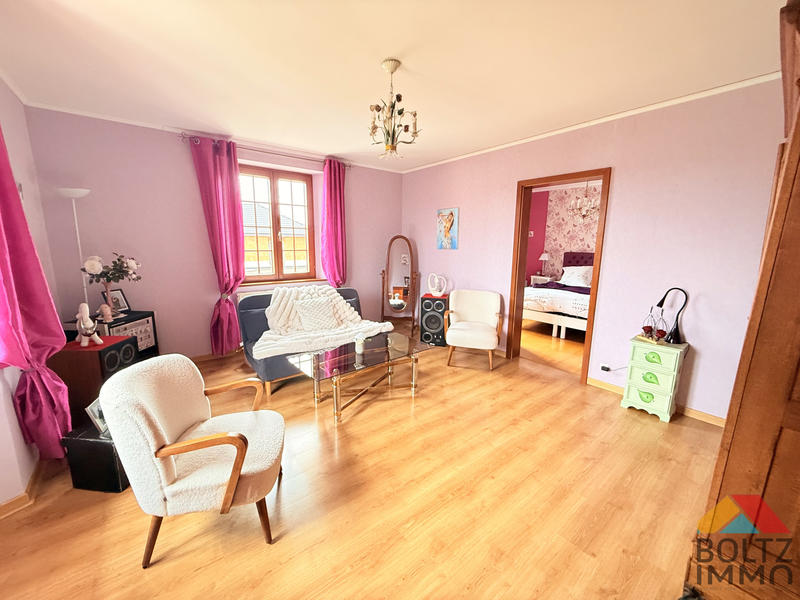 Maison de village - 182 m² - 8 pièces