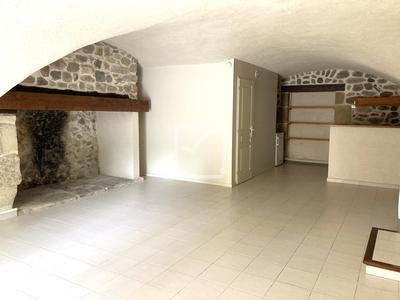 Maison de village - 219 m² - 10 pièces