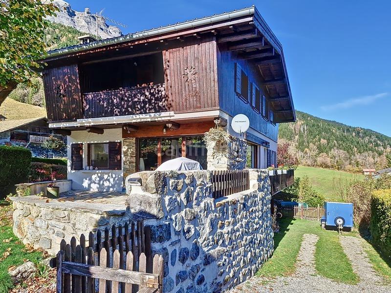 Châlet - 172 m² - 9 pièces