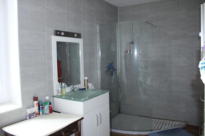 Maison - 254 m² - 9 pièces