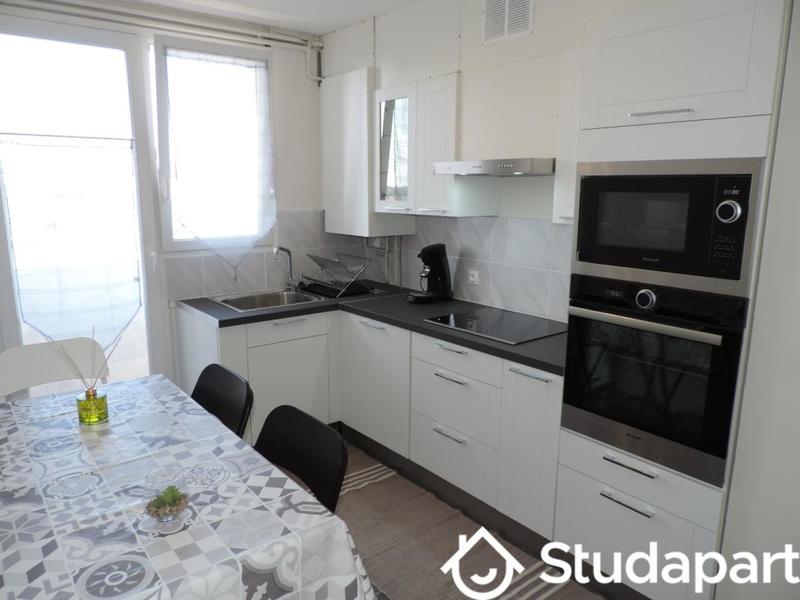 Chambre - 13 m² - 1 pièce