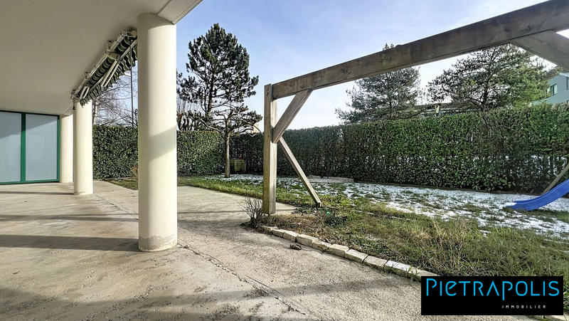 Appartement - 94 m² - 4 pièces