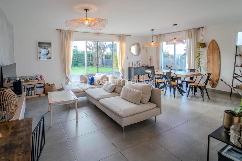 Maison - 108 m² - 5 pièces