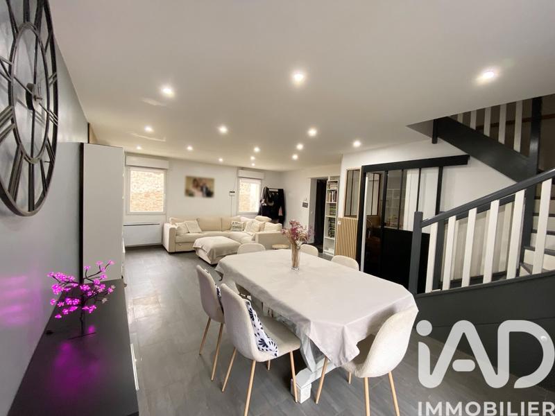 Maison - 94 m² - 4 pièces