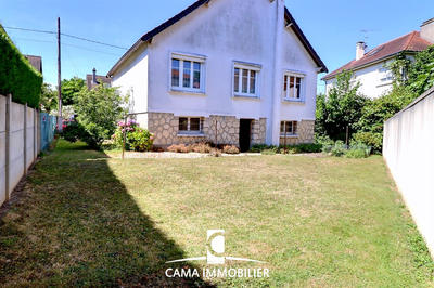 Maison - 74 m² - 5 pièces