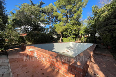 Maison - 180 m² - 6 pièces