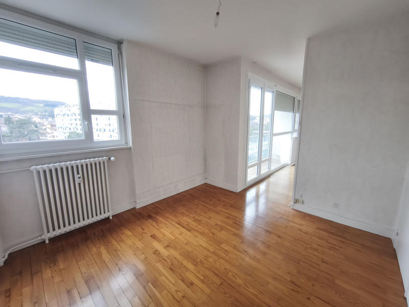 Appartement - 65 m² - 4 pièces