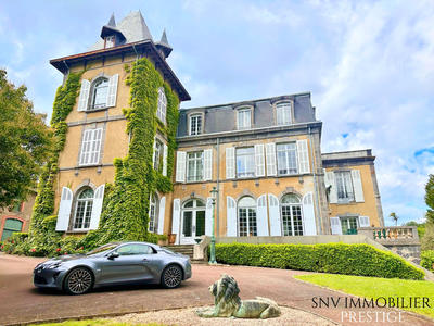 Château - 876 m² - 18 pièces