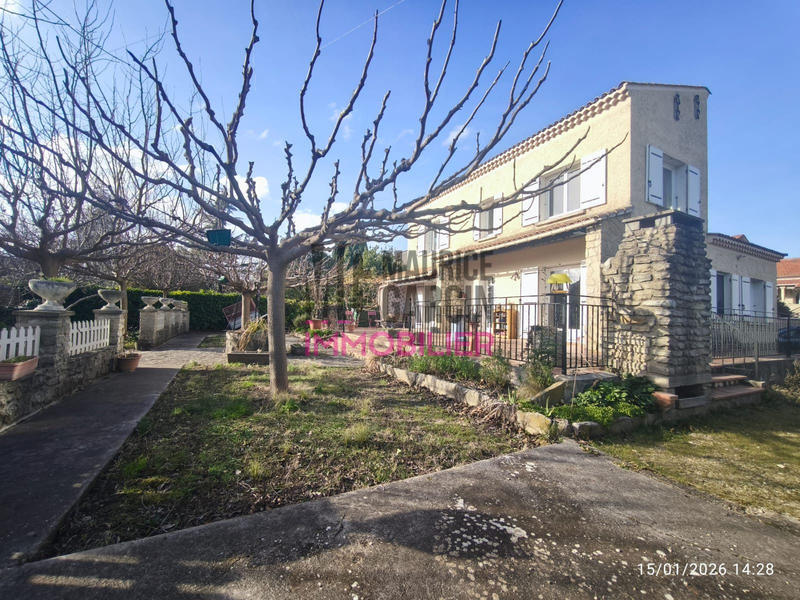 Maison - 191 m² - 5 pièces