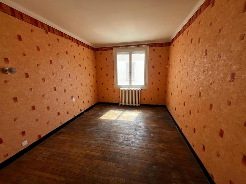 Maison - 243 m² - 11 pièces