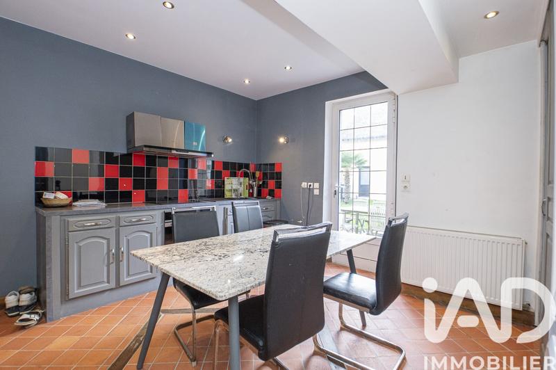 Maison de ville - 311 m² - 8 pièces