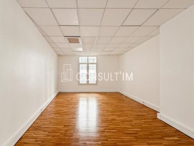 Bureau - 163 m²