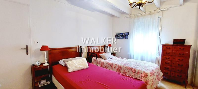 Villa - 189 m² - 8 pièces