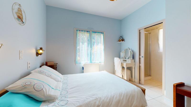 Maison traditionnelle - 160 m² - 5 pièces