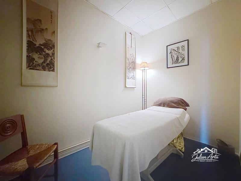 Local d'activités - 58 m² - 5 pièces