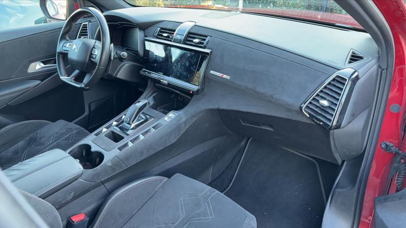 Ds Ds 7 Crossback 1.5 BlueHDi 130 Eat8 Performance Line