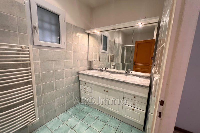 Villa - 150 m² - 5 pièces