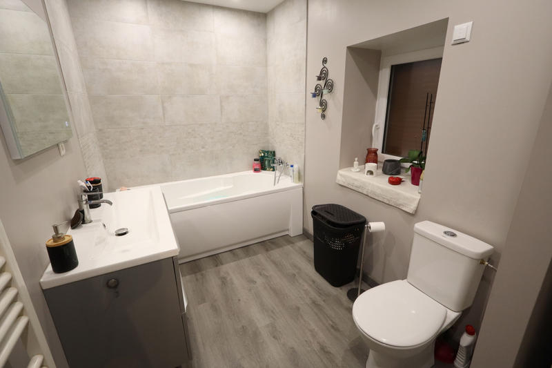 Maison - 101 m² - 5 pièces