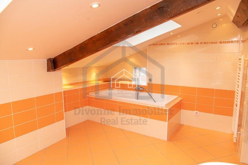 Appartement - 123 m² - 5 pièces