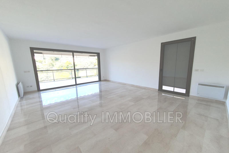 Appartement - 101 m² - 3 pièces