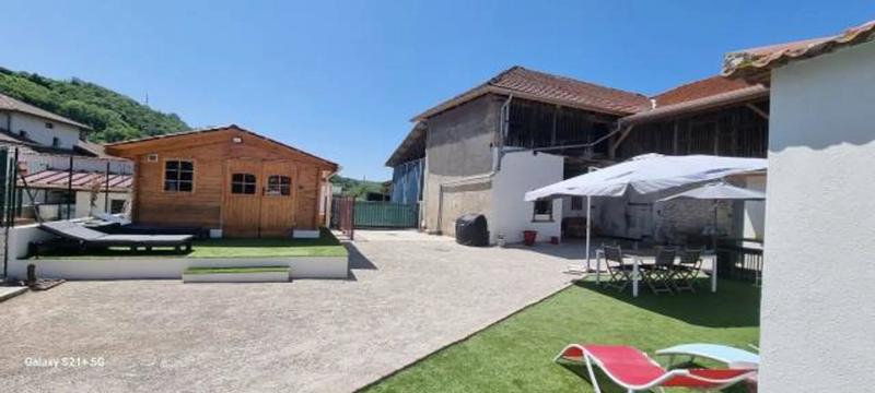 Maison - 206 m² - 7 pièces