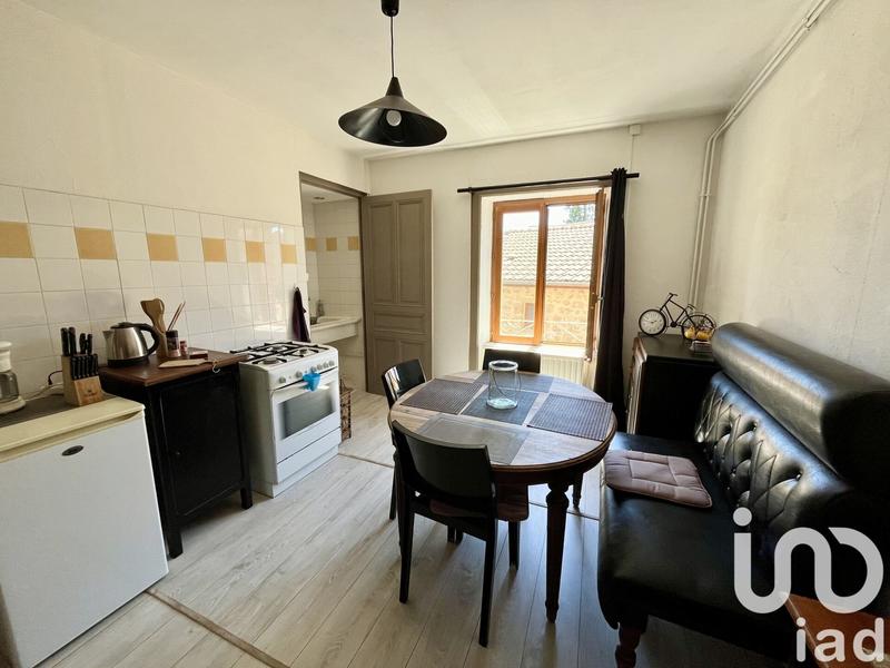 Maison - 250 m² - 5 pièces