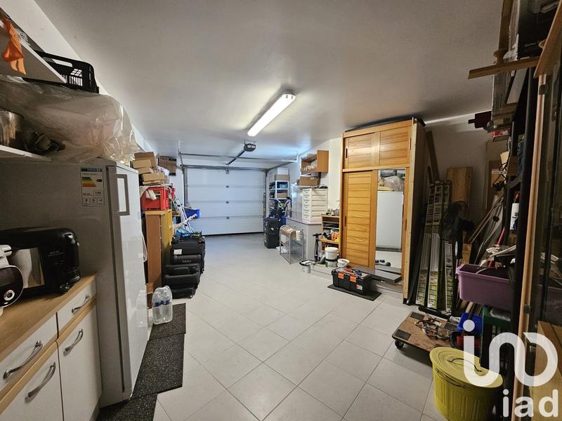 Maison - 183 m² - 9 pièces