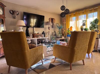 Appartement - 81 m² - 4 pièces