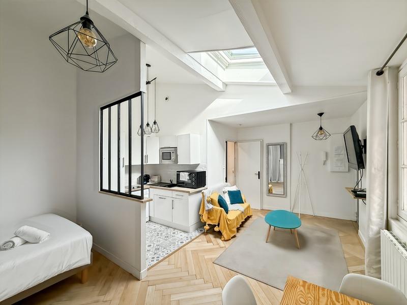 Studio - 28 m² - 1 pièce