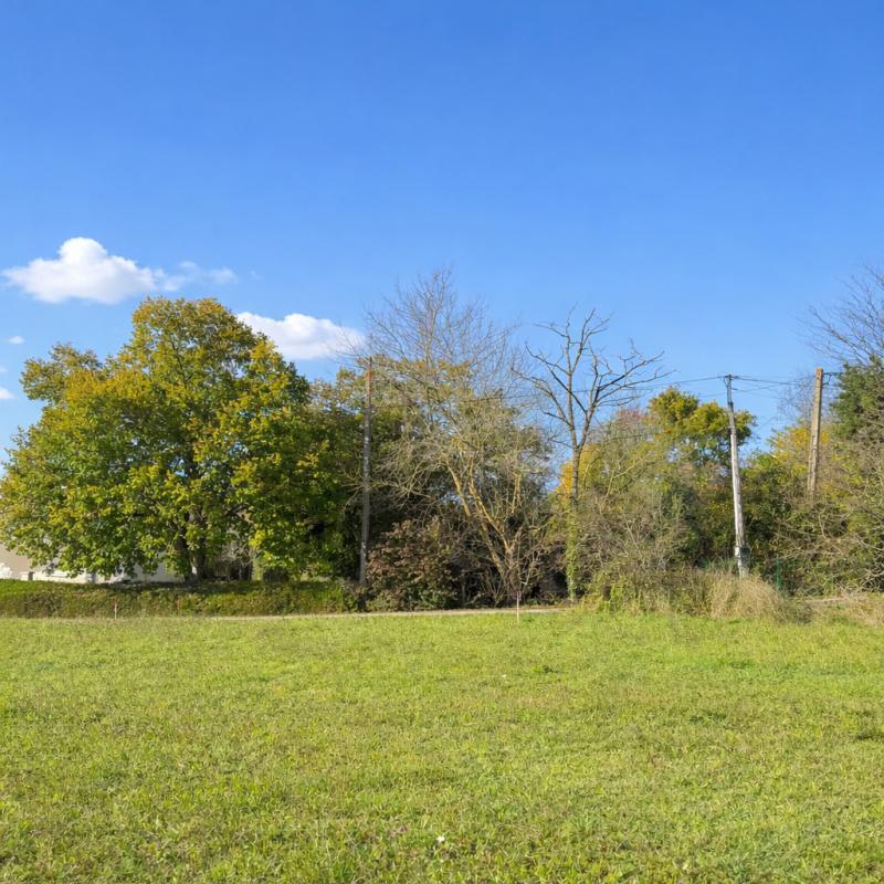Terrain constructible - 302 m²