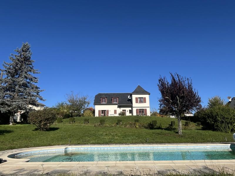 Maison - 127 m² - 4 pièces