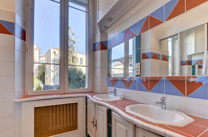 Appartement - 139 m² - 5 pièces