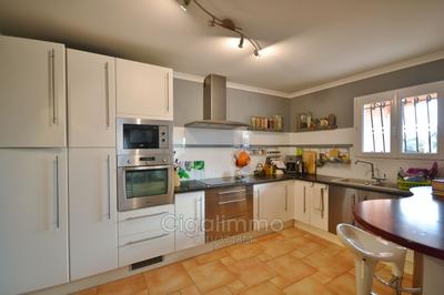 Villa - 120 m² - 5 pièces