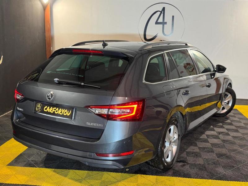 Skoda Superb III Combi 1.6 Tdi 16v 120 cv Apple CarPlay, Caméra de recul, Régulateur vitesse