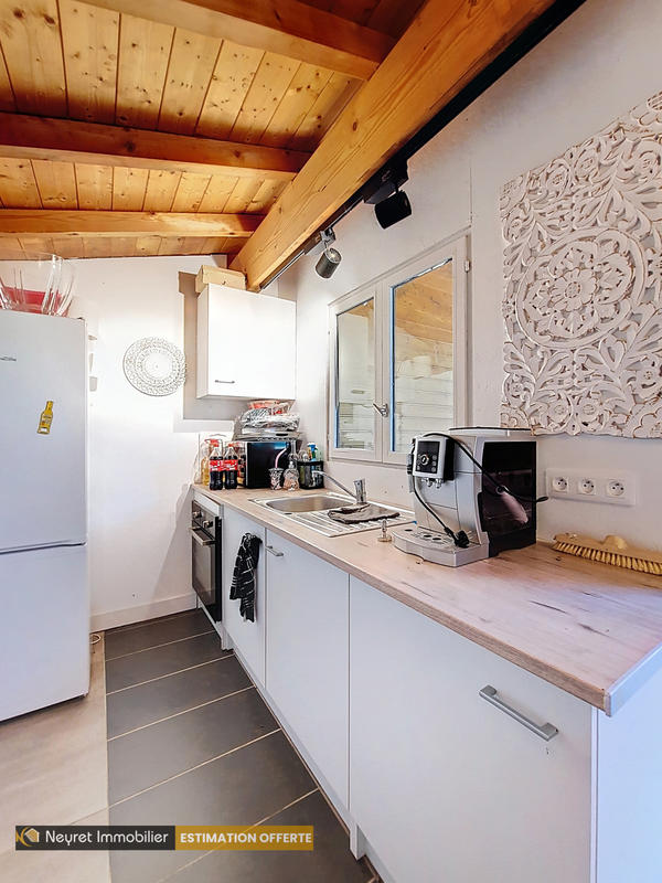 Maison - 121 m² - 6 pièces