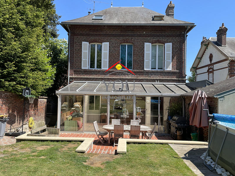 Maison - 176 m² - 7 pièces