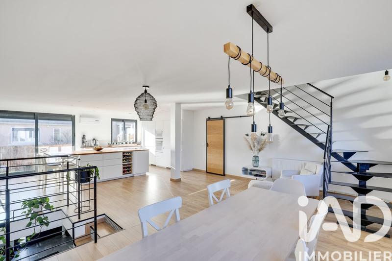 Maison - 173 m² - 6 pièces