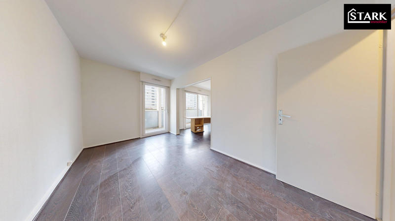 Appartement - 84 m² - 4 pièces