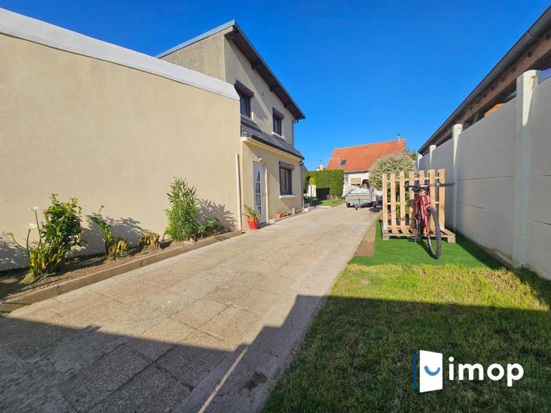 Maison - 110 m² - 5 pièces