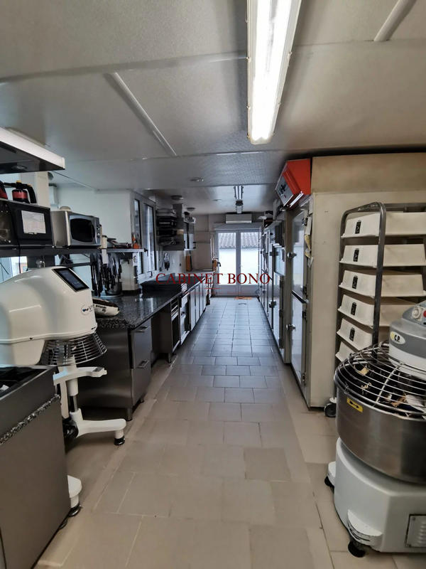 Fonds de commerce - 150 m²